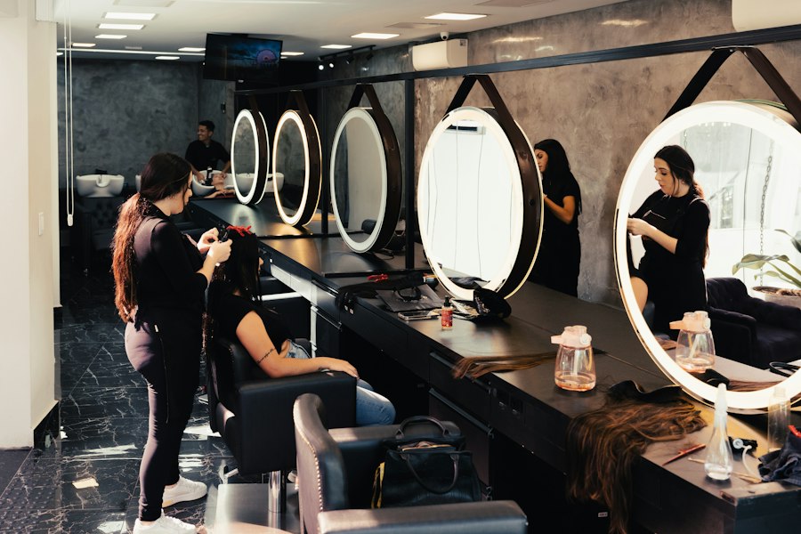 Salon stations with mirrors